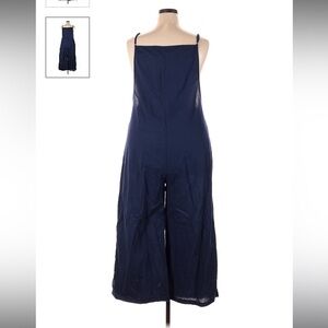 Unbranded linen jumpsuit 65% cotton, 35% polyester
Blue